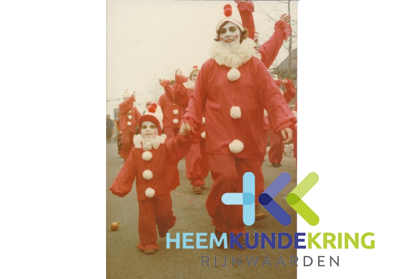 Carnaval 1979 Klaproosstraat Doortje en Frank Coll. Lamers - Hendriks